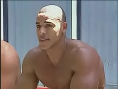 Play MP4 - -Alex - 02