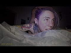 Play MP4 - Pretty Pussy GOTH girl gets FUCKED late night