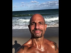 Play MP4 - BEACH BODY BRO MAXXX LOADZ