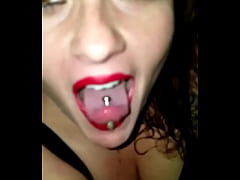 Play MP4 - BananaSmashLee slow mo in front of mirror