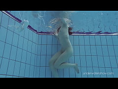 Play MP4 - Skinny nudist enjoy nude swimming and being horny