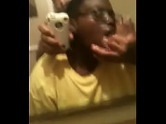 Play MP4 - trim&period;i6tOto&period;MOV