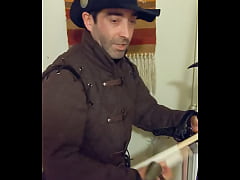 Play MP4 - Gatekeeping for the Queen's private party