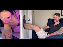 Play MP4 - Raven Vice Licks&comma; Throats and gags on my Feet in Gloryhole