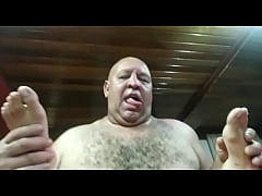 Play MP4 - novinha filmou dando xereca para tiuzao