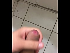 Play MP4 - punheta r&aacute;pida