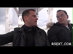 Play full 3GP - Hottie takes it up the a-hole