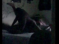 Play MP4 - Gor&excl;lla No Light Pipe Down