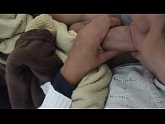 Play MP4 - Happy New Year- Safado do meu enteado me acordou no r&eacute;veillon s&oacute; pra eu chupar sua piroca e eu engolir toda porra