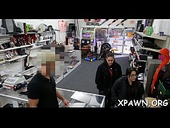 Play MP4 - Reality sex in the shop