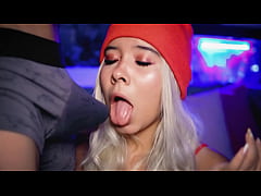 Play MP4 - Blonde with angelic face and naughty mouth sucks her 's virile member while charging for it