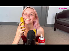 Play MP4 - ASMR-Banana Sucking 2