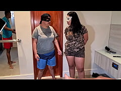 Play MP4 - Bastidores da primeira vez no porno do casal de lesbicas transando com dois amigos no motel