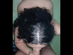 Play MP4 - Me escape para el ba&ntilde;o con mi amigo para mamarle la polla a escondido&excl;&excl;