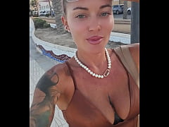 Play MP4 - Tu pense que j ai une culotte &quest;