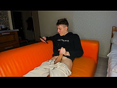 Play MP4 - Twink Star Pinches Wet Shaft For Massive Cum Eruption