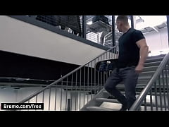 Play MP4 - &lpar;Joey Mentana&rpar; Gets Bareback Hard And Raw In The Skate Park By &lpar;Bo Sinn&rpar; - BROMO