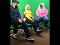 Play MP4 - Showntell X Hazelnutxxx on Tv