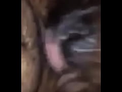 Play MP4 - Isa aime les queues&period;MOV