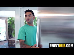 Play MP4 - A Stepmom Experiment Gone Wrong Anya Olsen&comma; Jay Celesto