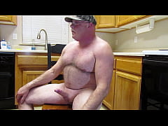 Play MP4 - Sitting naked in the kitchen