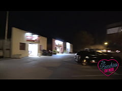 Play MP4 - Aurora&comma; jeune coquine de 23ans avec de gros seins