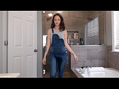 Play MP4 - Sage Eldritch Wetting Blue Jean Overalls & Panties
