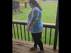 Play MP4 - Bbw mommy doing something unholy