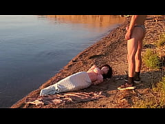 Play MP4 - Disney's The Little Spermaid -