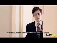 Play MP4 - DADDY4K&period; Mlle trompe son mari&eacute; avec le vieil homme le jour du mariage
