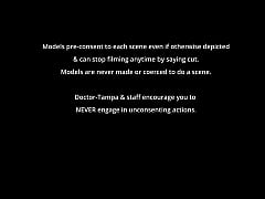 Play MP4 - Giggles' Struts Feet In Heels