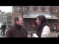 Play MP4 - Large titted whore takes the bone