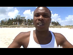 Play MP4 - SPRING BREAK BRUNETTE Backyard Bliss with a big BLACK DICK