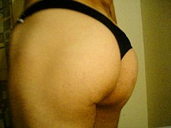 Play MP4 - alquien tiene una polla para mi ano caliente