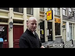 Play MP4 - Chap makes a visit to hooker