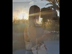 Play MP4 - Hello la Team&excl; Allez on est parti pour la suite de mes aventures &agrave; Mykonos&excl; De &period;&period;&period;