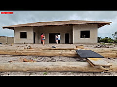 Play MP4 - CARPINTEIRO VAI RECEBER O PAGAMENTO E TEVE UMA SUPRESA DAS DONAS DA OBRA