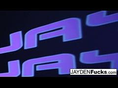 Play MP4 - Jayden Jaymes loves to have sexy fun