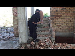 Play MP4 - German Business Man In Dubai Has Rough Outdoor Sex