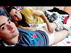 Play MP4 - Real amateur homemade sex of a beautiful young couple in the bedroom