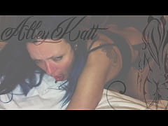 Play MP4 - Two Strangers One After The Other