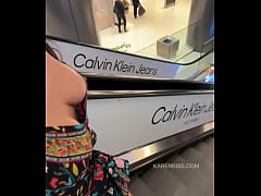 Play MP4 - Adoro a palavra CORNO&comma; encho a boca pra chamar meu marido de corno e isso me deixa louquinha e quando olho para cal&ccedil;a de &period;&period;&period;