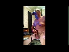 Play MP4 - Laptop Session&period; Staring Bengeeman&period;