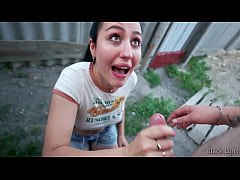 Play MP4 - I came to my neighbor for FUCKING HER MOUTH HARD and CUM ALL OVER her face by my FAT cock