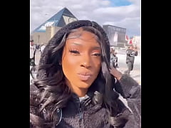 Play MP4 - See u at the Raiders Game &excl;