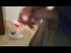 Play MP4 - Watch me stroke this big phat dick