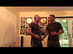 Play MP4 - Nikki Blonde is having rough sex with her boyfriend and his dad