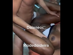 Play MP4 - Del&iacute;cia metendo tudo na putinha do corno