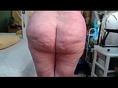 Play MP4 - 1014 Dawnskye presents ass flexing&comma;clenching and bouncing for your pleasure