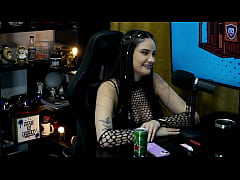 Play MP4 - Victoria Camargo Chegou com uma roupa sensual e tirou tudo&comma; o Ruan ficou com muito tes&atilde;o - Podcast P&aacute;pum no Barraco&excl;